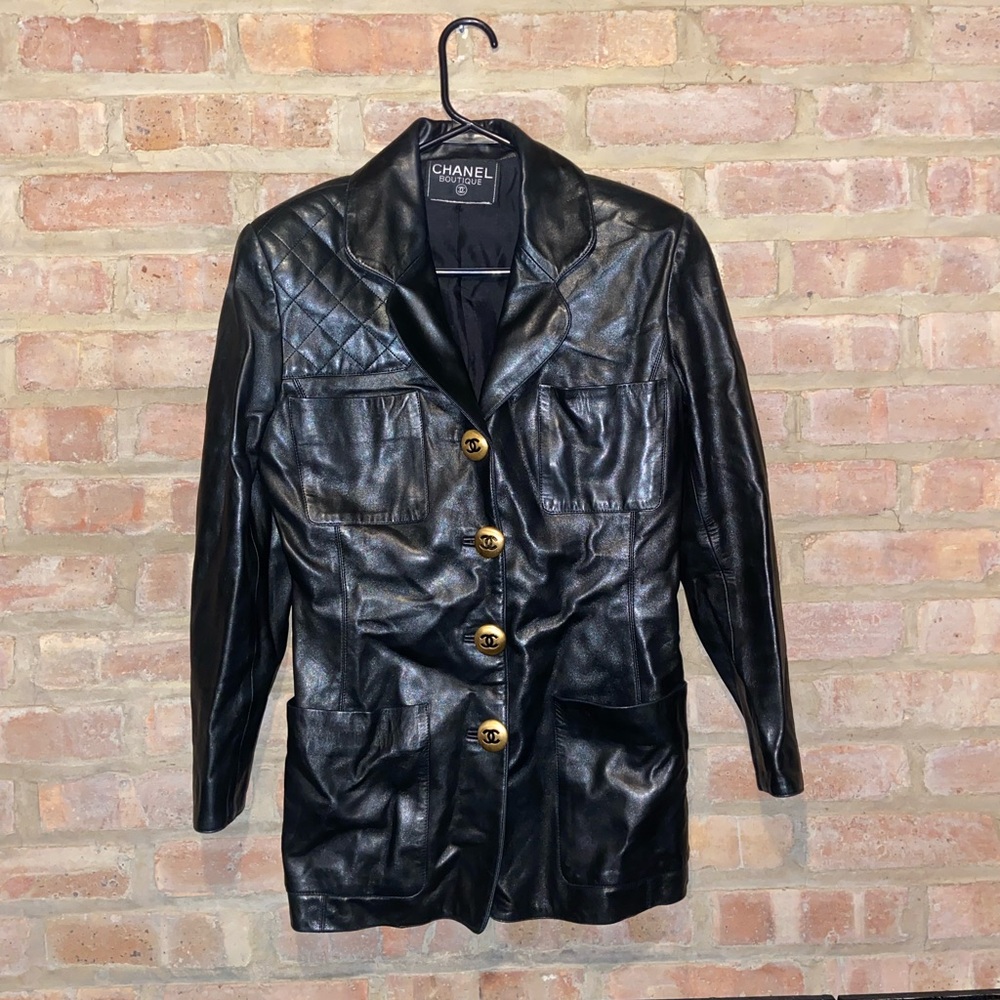 AMAZING COUTURE CHANEL BLACK LEATHER BLAZER JACKET